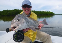 Joe Cattle 's Fly-fishing Photo of a Black Drum – Fly dreamers 