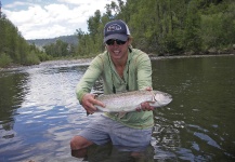 Pancho Winter 's Fly-fishing Image of a Rainbow trout – Fly dreamers 