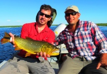 Pescando dorados en los Esteros del Iberá  y las nacientes del río corrientes. Carlos Margineda