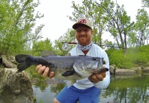 Gibson McGuire 's Fly-fishing Catch of a Largemouth Bass – Fly dreamers 