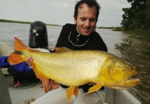 Martin Ruiz 's Fly-fishing Picture of a Golden Dorado – Fly dreamers 