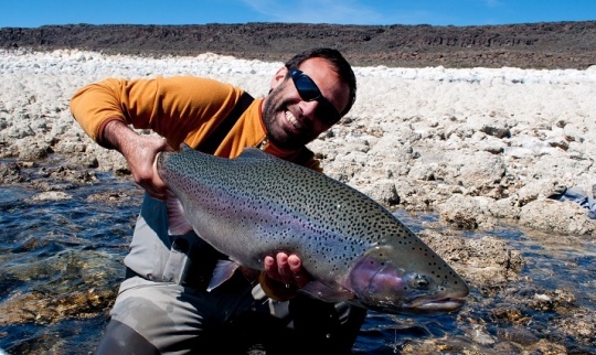 Sight Fishing in Rio Barrancoso and Laguna Verde Trout