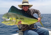 Scott Hamilton 's Fly-fishing Catch of a Dorado - Mahi Mahi – Fly dreamers 