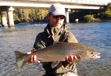 Rio Limay superior, San Carlos de Bariloche, Neuquen - Rio Negro, Argentina