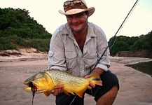 Golden Dorado Fly-fishing Situation – Alejandro Ballve shared this () Image in Fly dreamers 