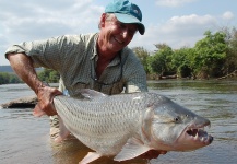 Fly-fishing Pic of Tigerfish shared by Mark Cowan – Fly dreamers 