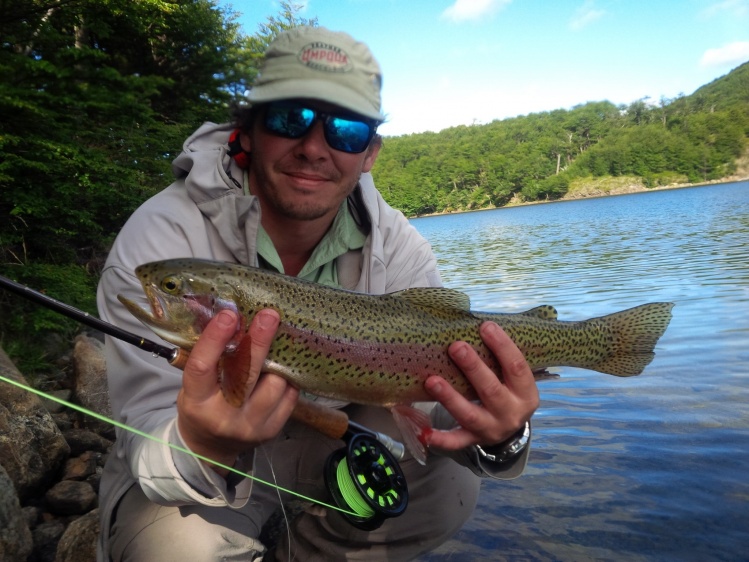 Pesca en Laguna Larga 