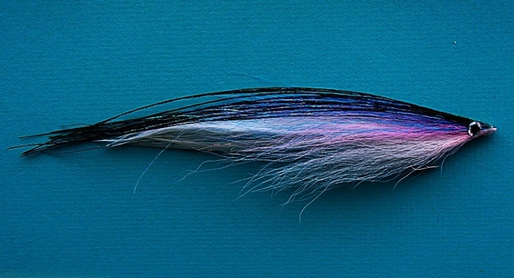 Another BTD (Bucktail Deceiver) for spring.  When the blues show up this will be destroyed but who cares.....always tye more.