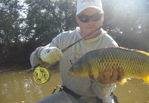  Fotografía de Pesca con Mosca de Carpa por Marcelo Trelles – Fly dreamers 