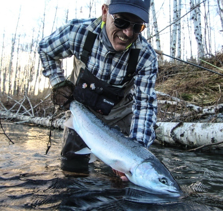 T&amp;T pro Martin Carranza with a dime-bright spring steelhead on the Hoh River, OP, Washington. Martin opted to single-hand it with the SSS "Salmon &amp; Steelhead Special" 9'6" 8wt.