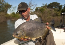  Fotografía de Pesca con Mosca de Pacú por Fabian Anastasio – Fly dreamers 