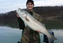 Spencer Kunkle 's Fly-fishing Picture of a Striped Bass – Fly dreamers 