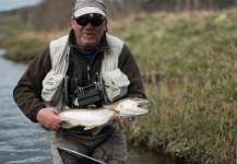  Fotografía de Pesca con Mosca de Trucha marrón por Stuart Wardle – Fly dreamers 