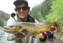  Foto de Pesca con Mosca de Trucha marrón compartida por Rudy Babikian – Fly dreamers