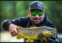 Fly-fishing Image of Brown trout shared by Micke Sash-Up Anderson – Fly dreamers