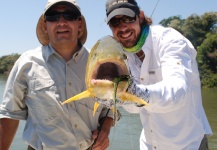 Vittorio Botta 's Fly-fishing Catch of a Dourado – Fly dreamers 