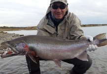 Great Fly-fishing Situation of Steelhead - Photo shared by Miguel Angel Garrido – Fly dreamers 