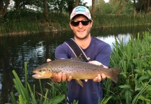 Alex McCloy 's Fly-fishing Catch of a Brown trout – Fly dreamers 