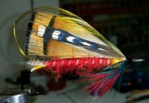  Mira esta fotografía de atado de moscas para Salmón del Atlántico de Ignacio Silva – Fly dreamers