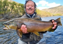 Fly-fishing Pic of Brown trout shared by Javier Peña – Fly dreamers 