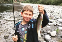 Jason Tipps 's Fly-fishing Catch of a Rainbow trout – Fly dreamers 