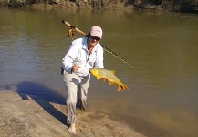 Golden Dorado Fly-fishing Situation – Alejandro Ballve shared this Sweet Image in Fly dreamers 