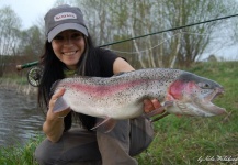  Imagen de Pesca con Mosca de Trucha arcoiris compartida por Katka Švagrová – Fly dreamers