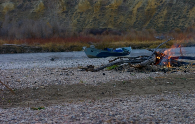 quite fall days on the river