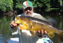 Roberto Véras 's Fly-fishing Photo of a Peacock Bass – Fly dreamers 