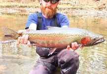 Nate Adams 's Fly-fishing Picture of a Steelhead – Fly dreamers 