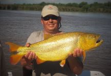  Fotografía de Pesca con Mosca de Salminus maxillosus por Pablo Costa Gonta – Fly dreamers 