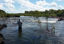  Gran Situación de Pesca con Mosca de Tarango – Fotografía por Gianni Juncal en Fly dreamers