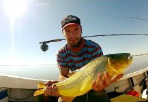  Fotografía de Pesca con Mosca de Dorados por Juan Dogan – Fly dreamers