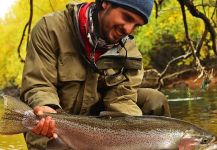  Foto de Pesca con Mosca de Trucha arcoiris por Exequiel Bustos – Fly dreamers 