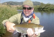  Situación de Pesca con Mosca de Trucha arcoiris – Imagen por Scott Marr en Fly dreamers