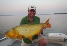  Fotografía de Pesca con Mosca de Pirayu por Leo Cardella – Fly dreamers