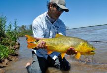 Fly fishing near Rosario