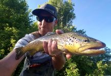 Chris Watson 's Fly-fishing Catch of a brown trout | Fly dreamers 