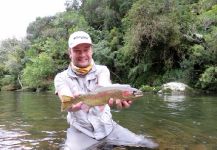  Captura de Pesca con Mosca de Trucha arcoiris por Rafael Arruda | Fly dreamers