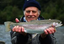 Fishing in Puelo River