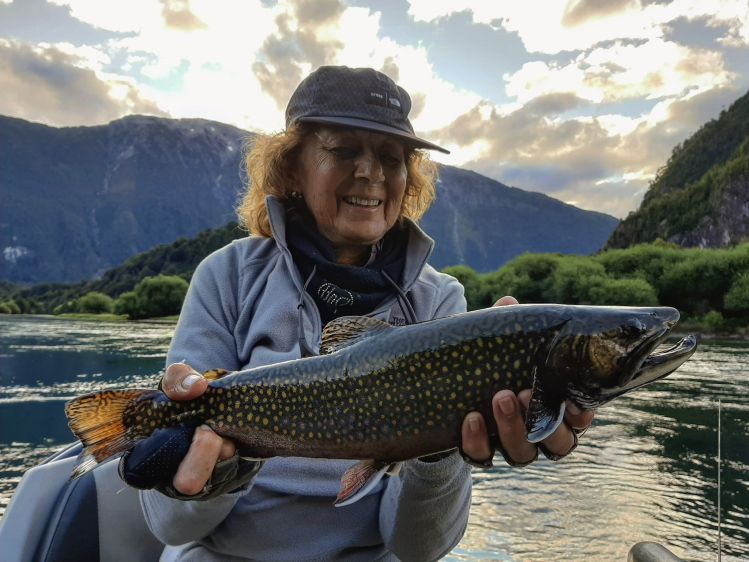 Una vez más en casa Xime...gracias.
Linda Brook fifty club (50cm)
.
.
#chile #patagonia #matapiojolodge #futaleufuriver #fishingtrips #flyfishing #flyfishingnation #flyfishingaddict #flyfishingl