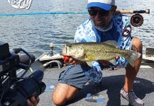  Imagen de Pesca con Mosca de Oswego bass compartida por Kid Ocelos | Fly dreamers