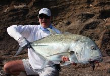 Fiorenzo Rasparini 's Fly-fishing Picture of a Giant Trevally | Fly dreamers 