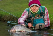 Andy Buckley 's Fly-fishing Catch of a Grayling – Fly dreamers 