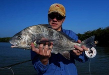 Ned Small 's Fly-fishing Picture of a Black Drum – Fly dreamers 