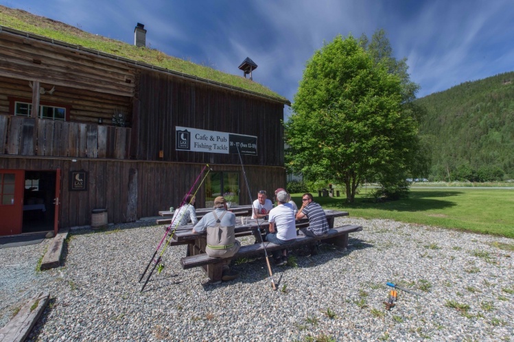 Lax cafe and Pub, part of the Winsnes Fly Fishing Lodge
