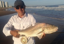 Roman Alcalde 's Fly-fishing Picture of a Whitemouth croaker – Fly dreamers 