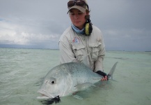 Tom Hradecky 's Fly-fishing Pic of a Giant Trevally – Fly dreamers 