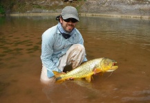 Gabriel Salas 's Fly-fishing Picture of a Golden Dorado – Fly dreamers 