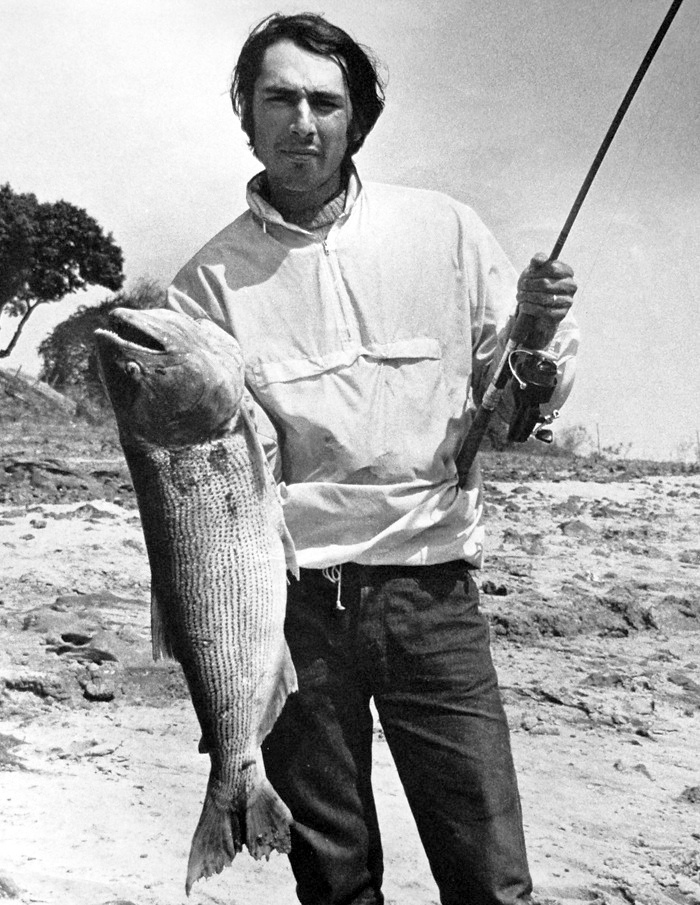 Recuerdos. Año 1969 ,año que fui por primera vez a pescar Dorados.Acampando  en la costa del río Parana , Paso de la Patria ,Cabaña "Don Julian".